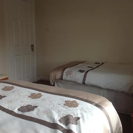 Hawthorn View 3*