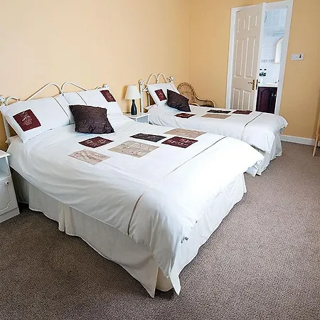 Hawthorn View 3* Thurles