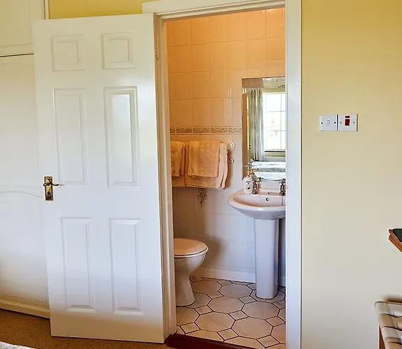 Hawthorn View Bed and breakfast 3*